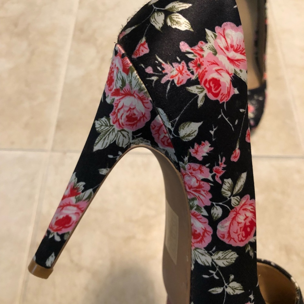 ASOS size 5.5 floral
